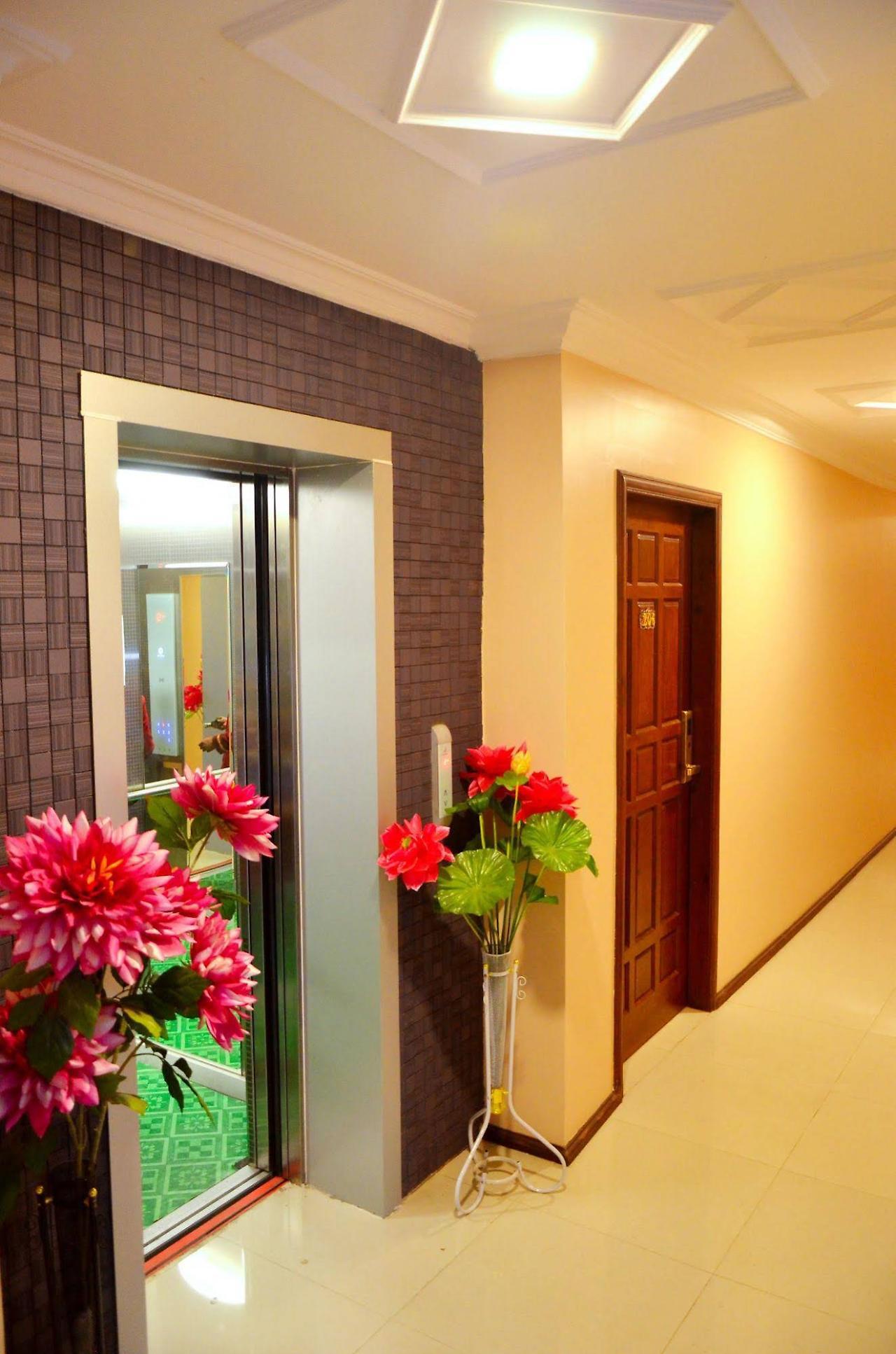 מנדלאי Golden City Light Hotel מראה חיצוני תמונה