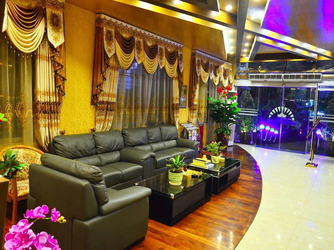 מנדלאי Golden City Light Hotel מראה חיצוני תמונה