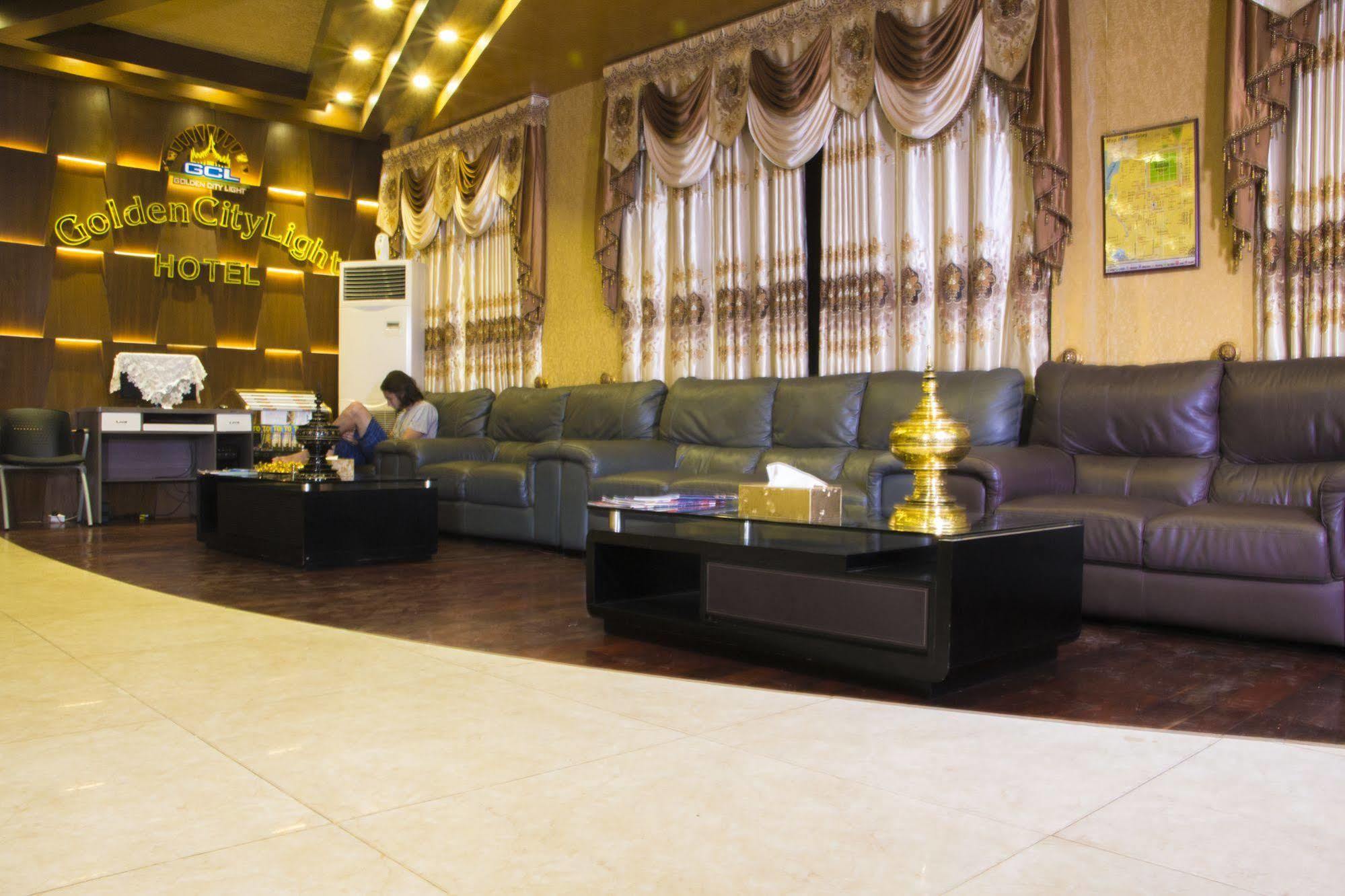 מנדלאי Golden City Light Hotel מראה חיצוני תמונה