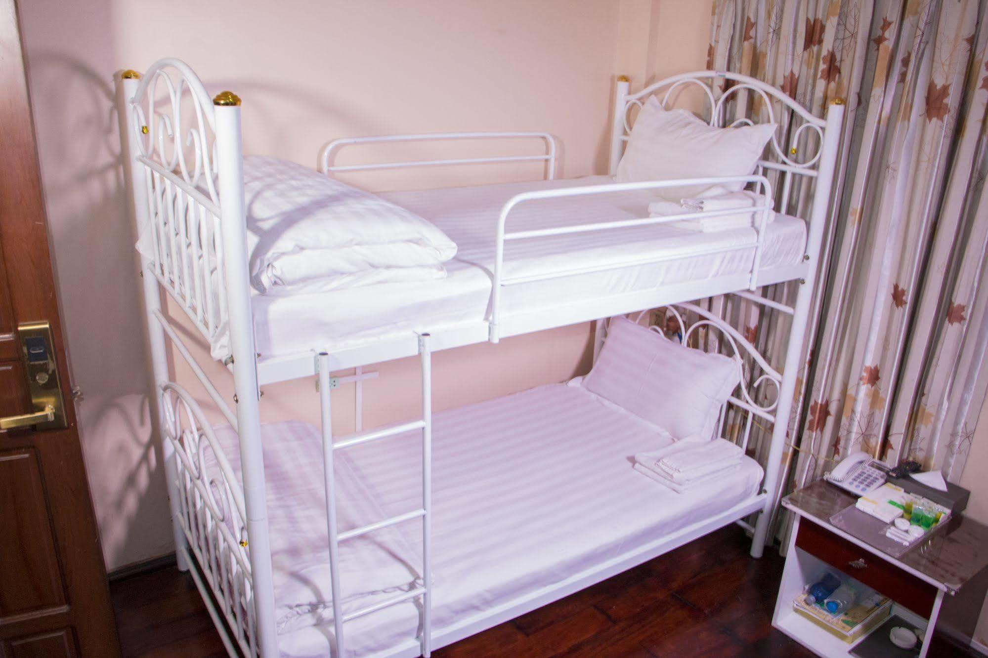 מנדלאי Golden City Light Hotel מראה חיצוני תמונה