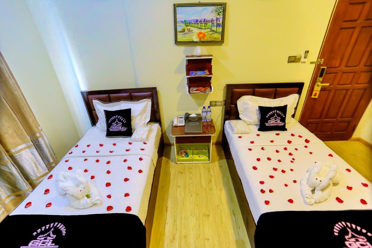מנדלאי Golden City Light Hotel מראה חיצוני תמונה