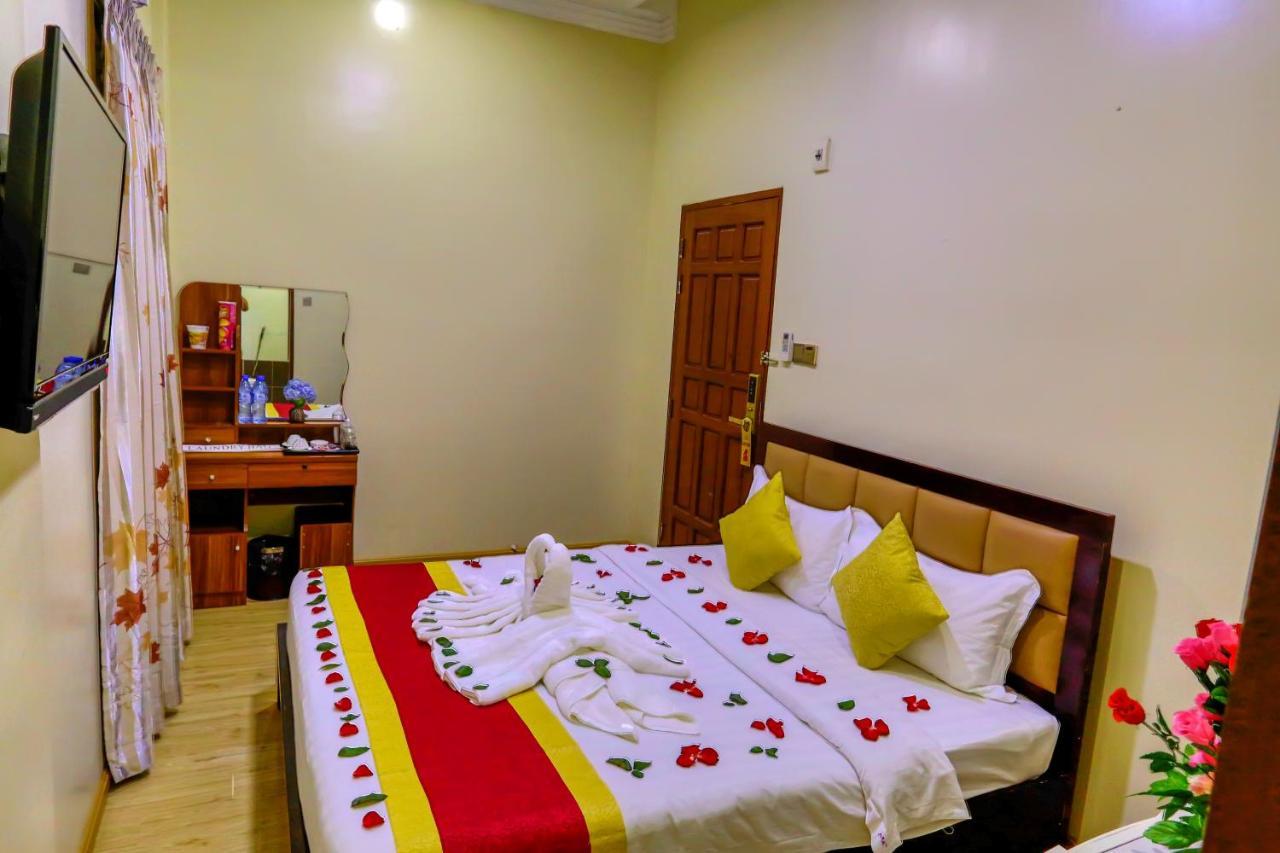 מנדלאי Golden City Light Hotel מראה חיצוני תמונה